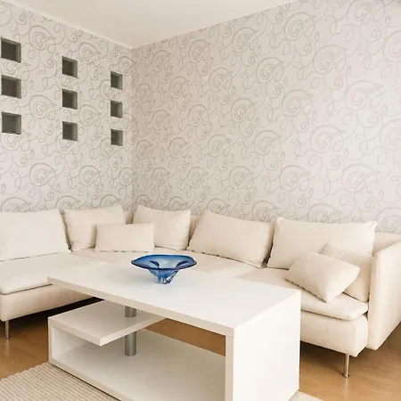 Apartamento Na Námestí V Topoľčanoch *